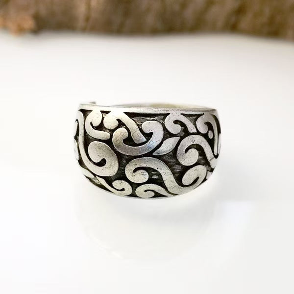 Handmade vintage-style silver adjusting ring with ornate scrollwork