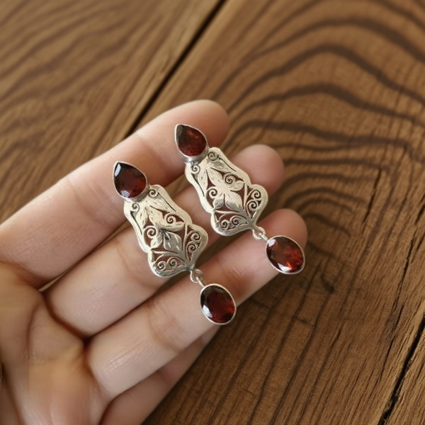 Handmade Bohemian Silver Earrings Inlaid with Garnet