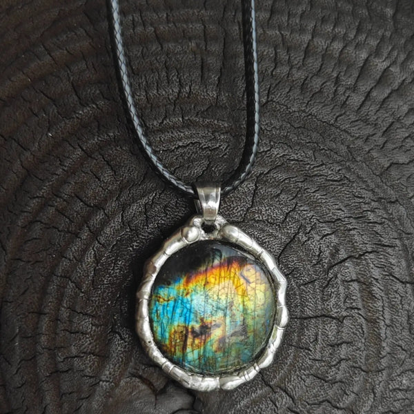 Handmade Bohemian Leather Cord Necklace with Labradorite Pendant