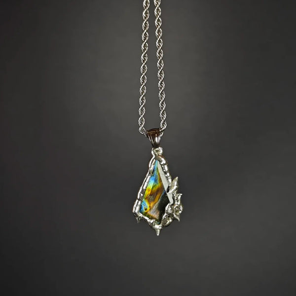 Handmade Bohemian Titanium Steel Necklace with Labradorite and Eco - Friendly Tin Foil Pendant