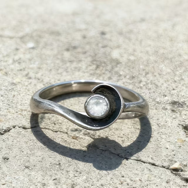 Handmade 925 Sterling Silver Organic Swirl Moonstone Women's Ring