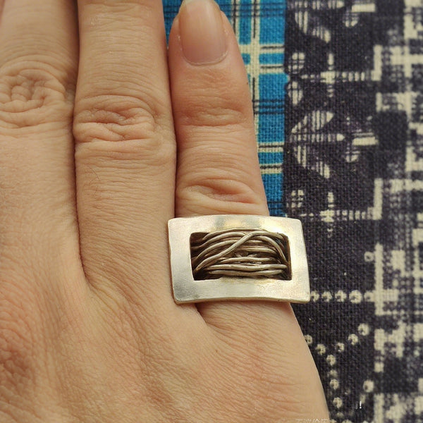 Modern Abstract Wire Art Ring – Handmade Sterling Silver Sculptural Statement Jewelry