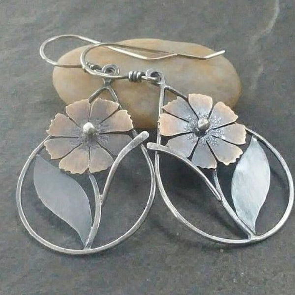 Bohemian Vintage Hollow Flower Fashion Earrings