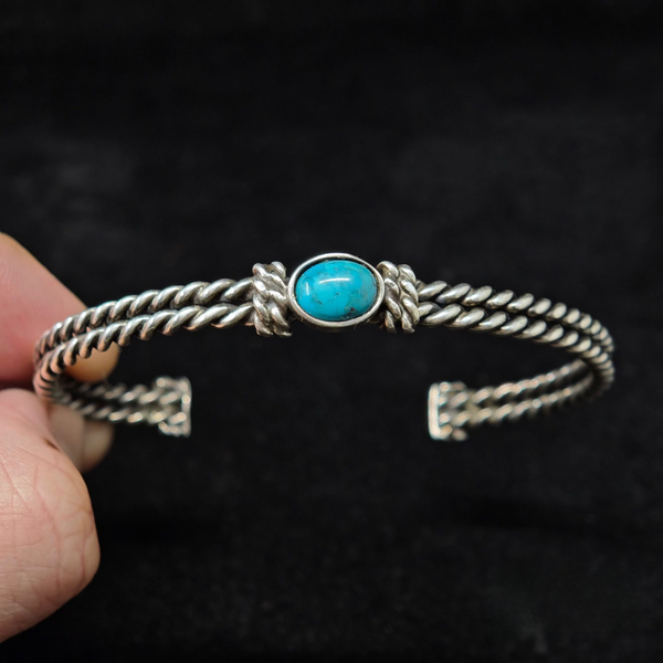 Twisted Rope Sterling Silver Cuff Bracelet with Turquoise – Handcrafted Southwestern Style Bangle