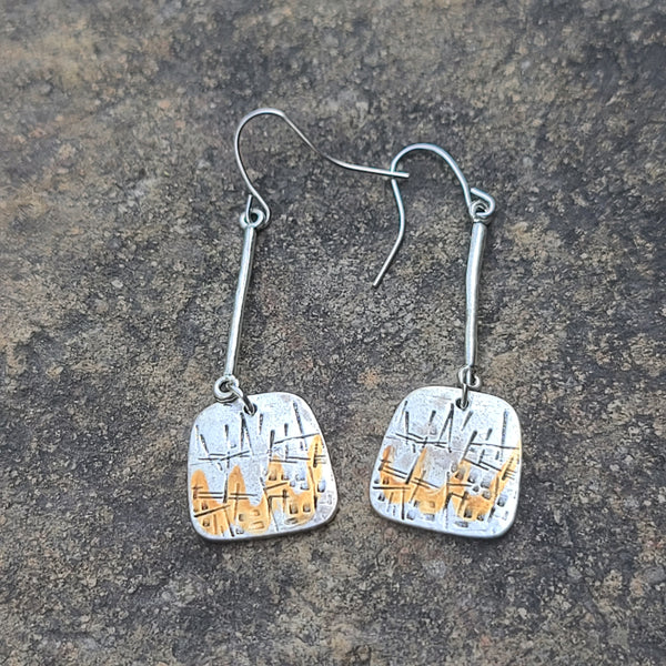 Modern Textured Drop Earrings – Gold-Tone Geometric Dangles with Artisan Finish